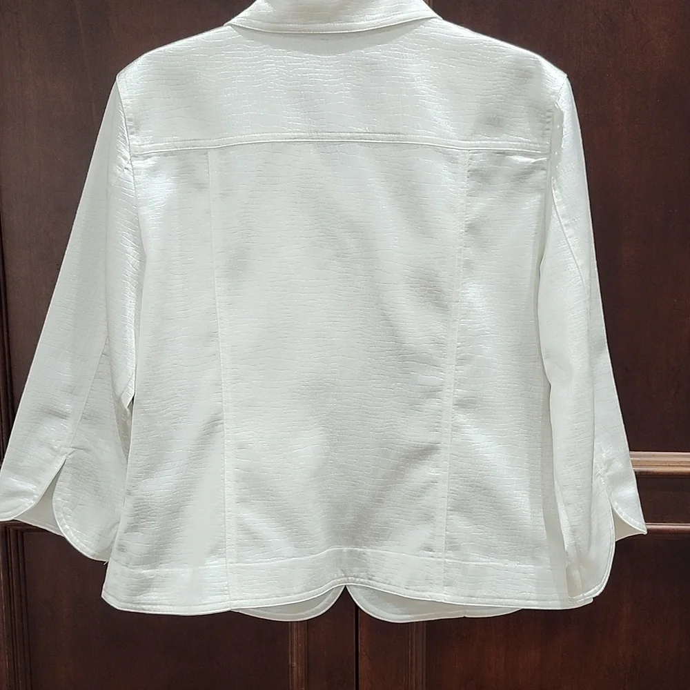 Ruby Rd. White Button-Up Jacket - Picture 5 of 11